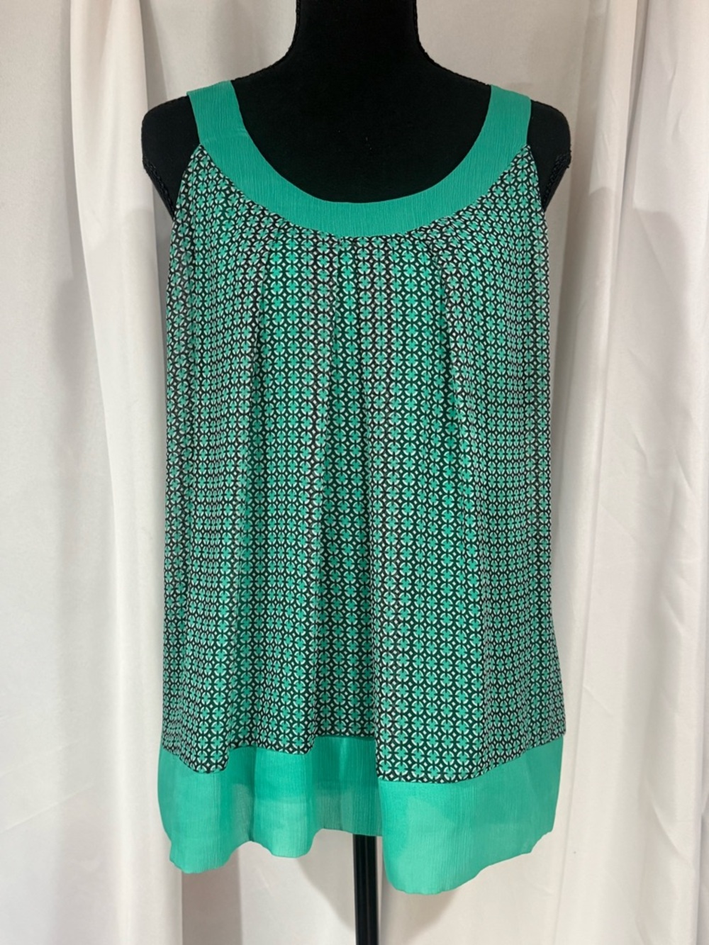 New York & Company Teal and Black Printed Sleeveless Tank Top